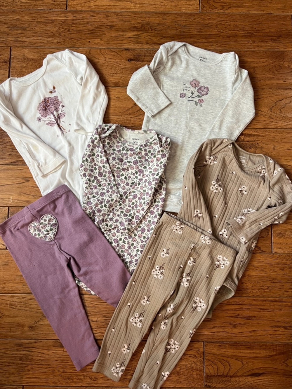 Carter's Ribbed Floral Bodysuit Set in Mauve and Cream 4 shirts, 2 pants set